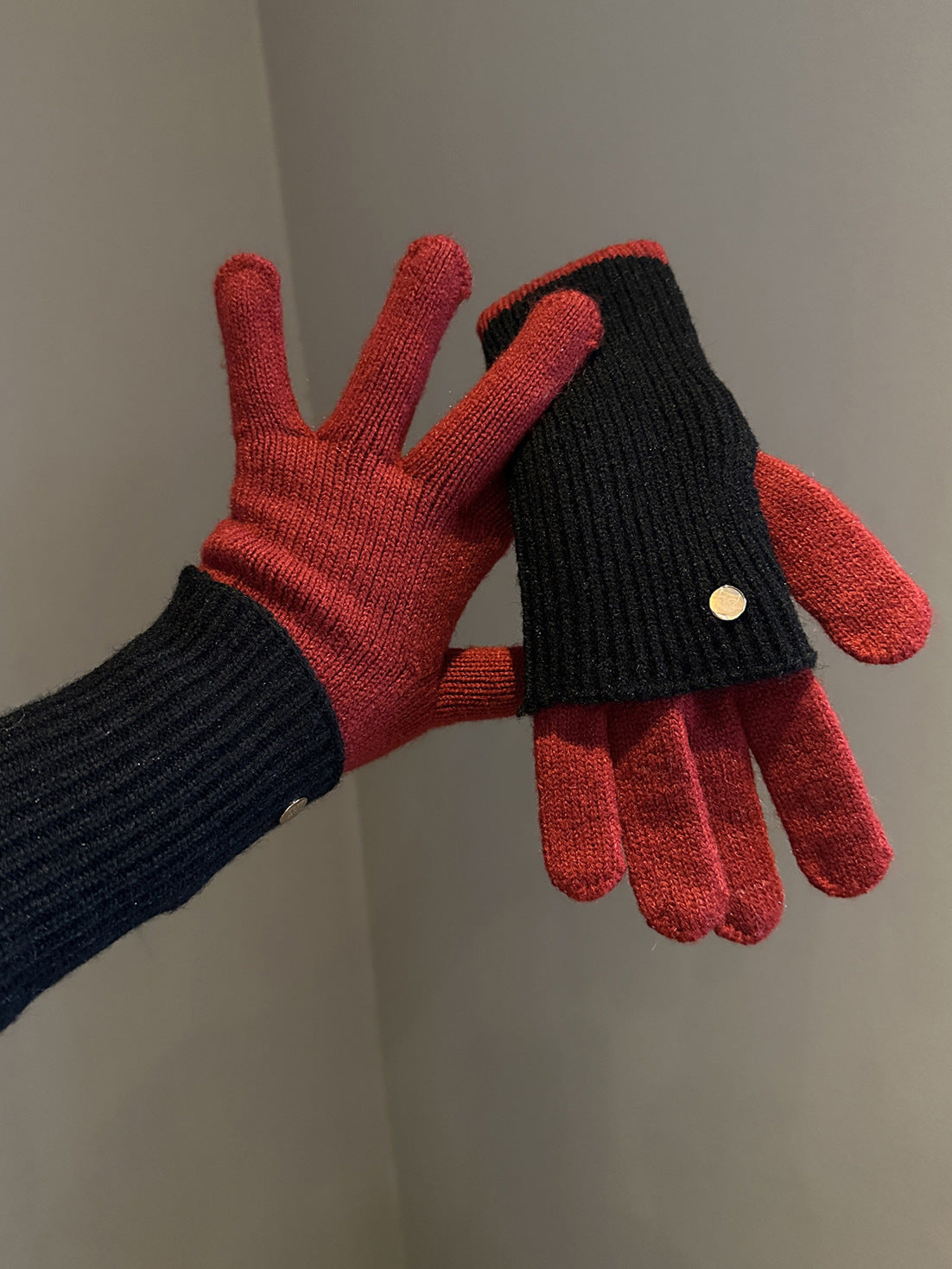 Dual-Use Colorblock Knitted Wool Gloves In The Maillard Style